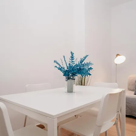 Апартаменты Brombeis Fantastica By Casa Napoletana - Town Center Неаполь
